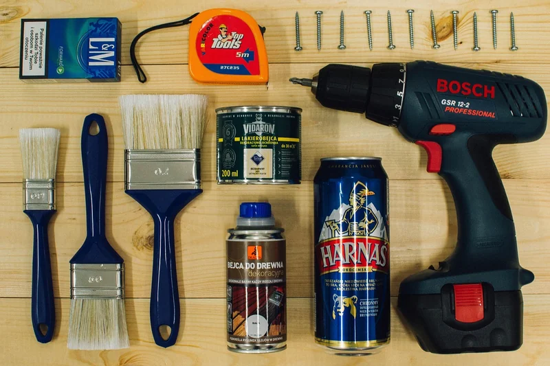 Outils et matériaux nécessaires : ce qu'il faut vraiment acheter