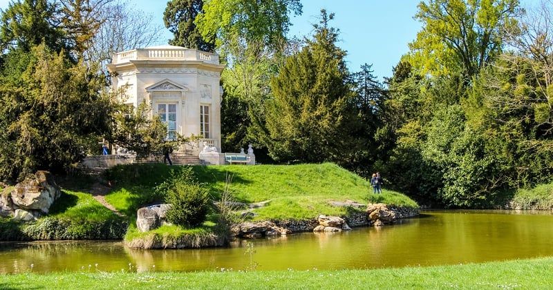 Piscine non imposable : la solution légale pour éviter la taxe